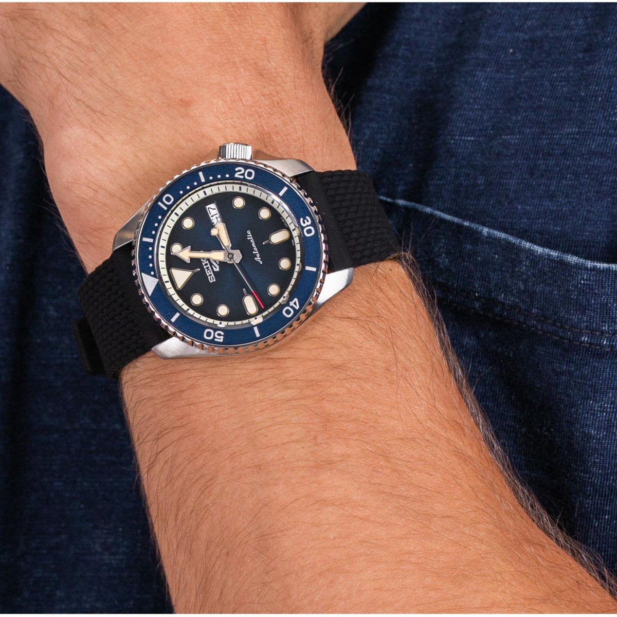 Seiko 5 Sports SRPD71K2