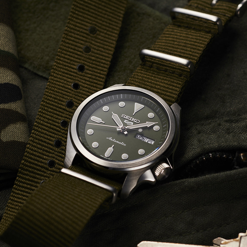 Seiko SRPE65K1 view 3