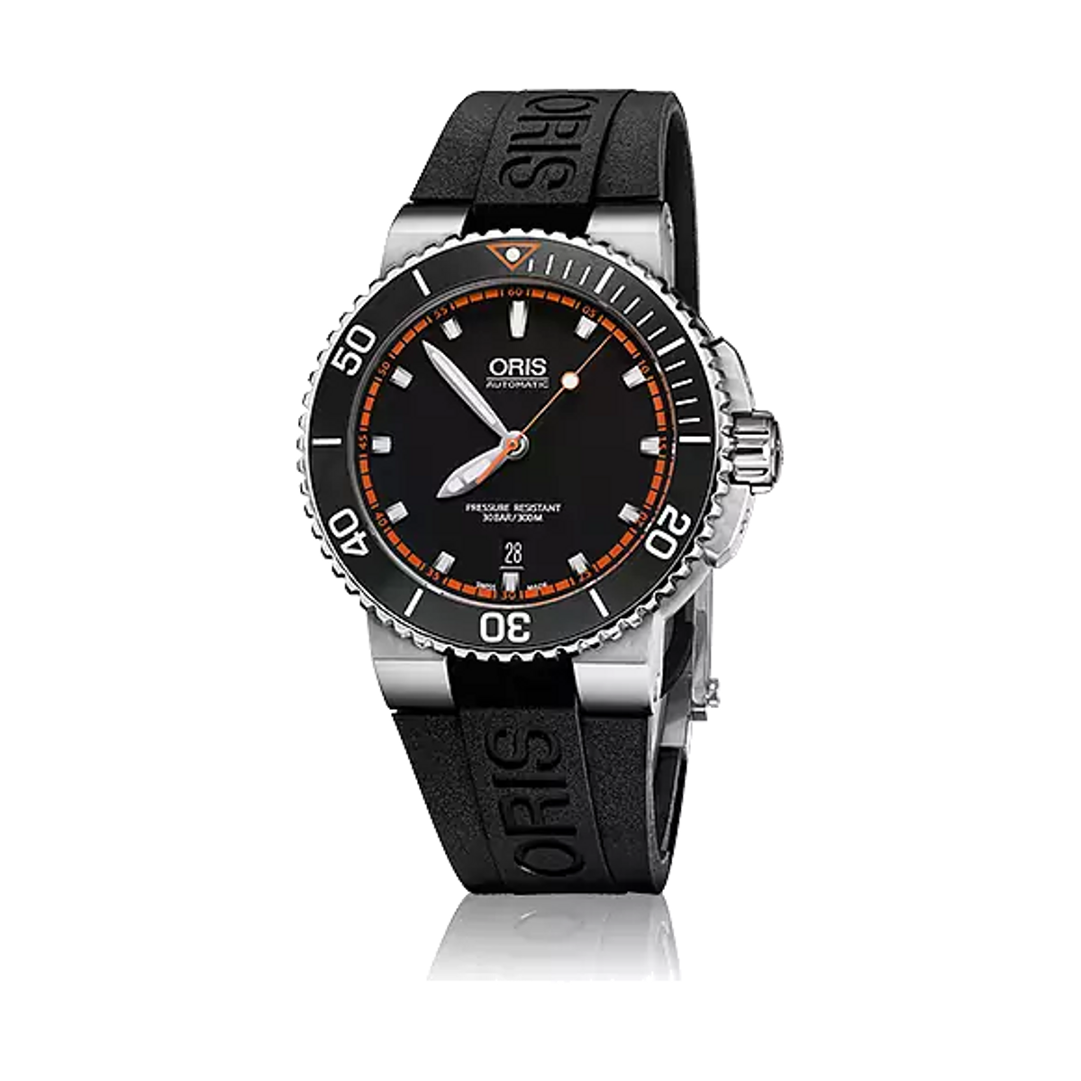 Oris 01 733 7653 4128-07 4 26 34EB — complete watch on square background