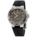 Oris 01 733 7653 4158-07 4 26 34EB — full watch on square canvas