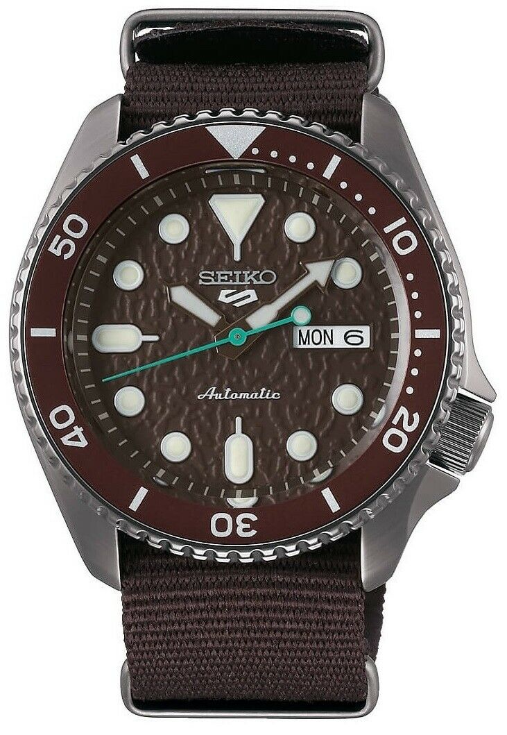 Seiko 5 Sports SRPD85K1