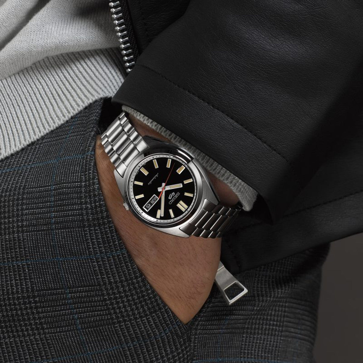Seiko 5 Sports SRPK89K1