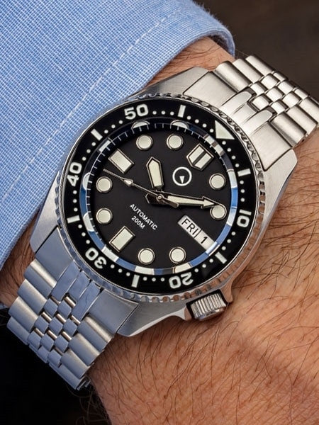 Islander 38mm Automatic Dive Watch with Solid-Link Bracelet, AR Sapphire Crystal, and Luminous Ceramic Bezel Insert #ISL-05