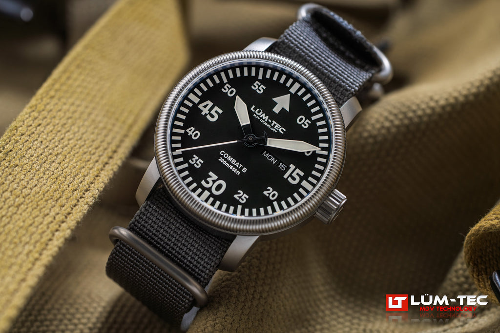 LÜM-TEC Combat B67 Day Date