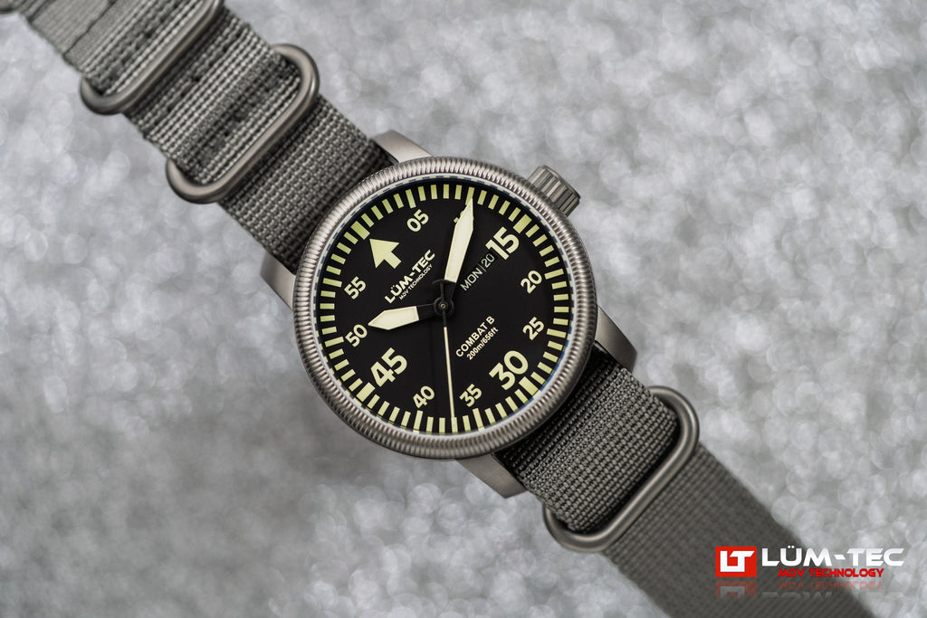 LÜM-TEC Combat B68 Day Date
