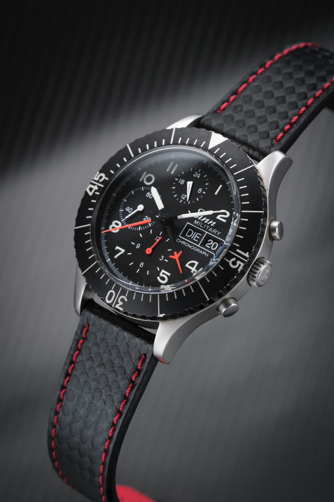 Carbon Fiber Red Stitched Leather Watch Strap 22mm