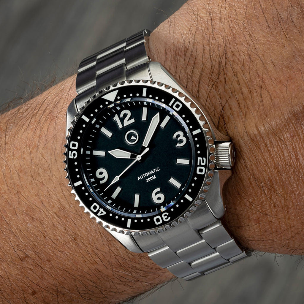 Islander Pilot-Style Dial Automatic Dive Watch with Bracelet, AR Sapphire Crystal, and Luminous Ceramic Bezel Insert #ISL-91