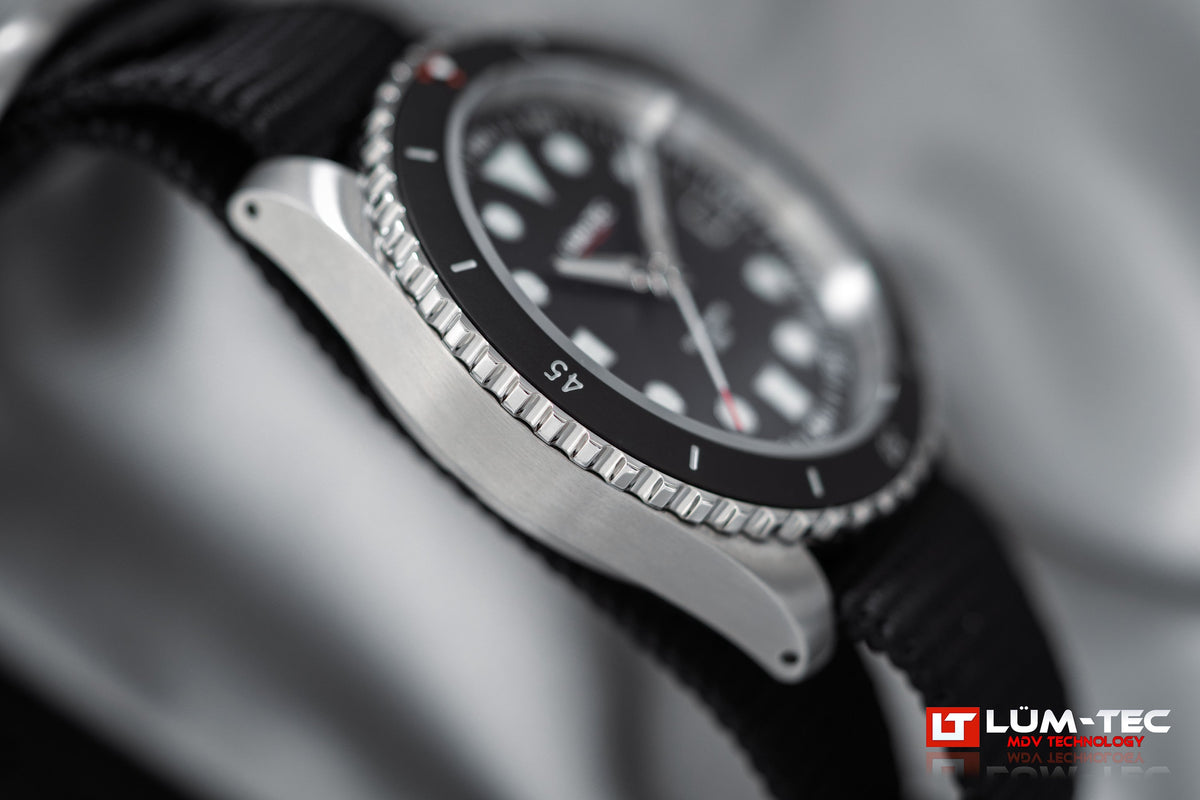 LÜM-TEC Solar Marine 5