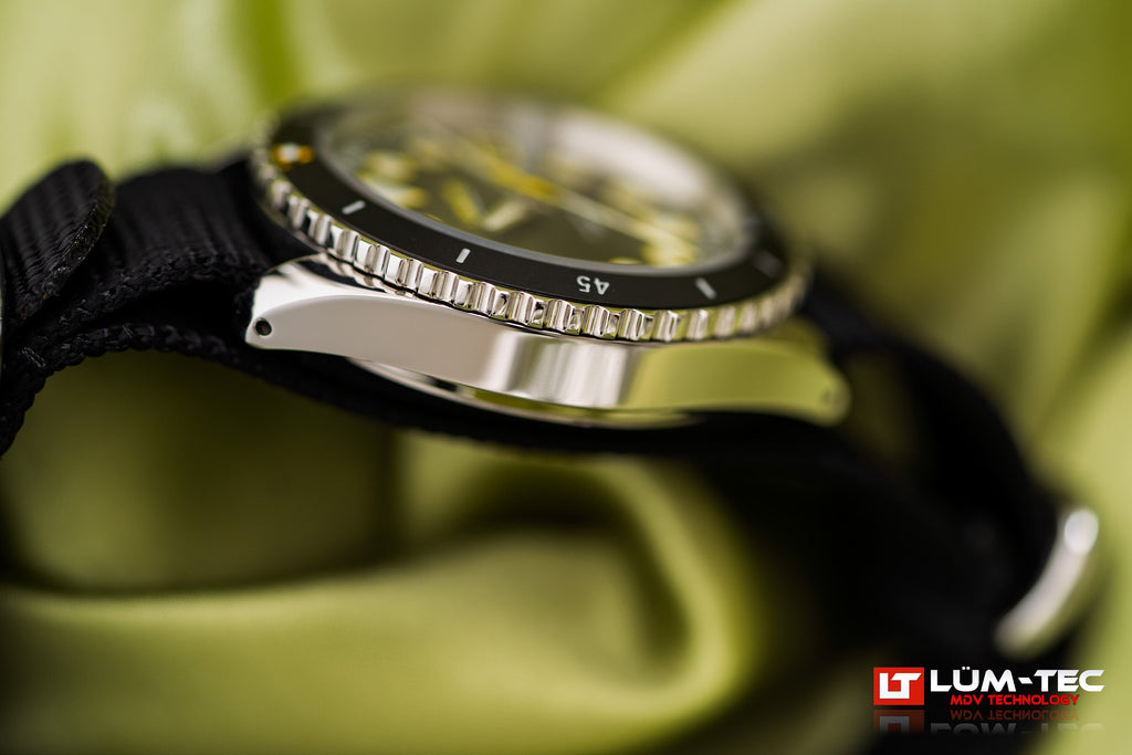 LÜM-TEC Solar Marine 7