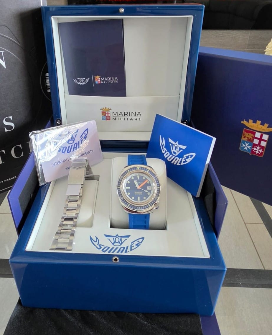 Squale 2001 Marina Militare collector's presentation box with bracelet and paperwork